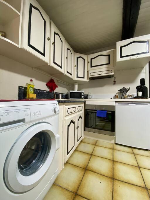Apartmán Chez Caro L'Escarene Exteriér fotografie